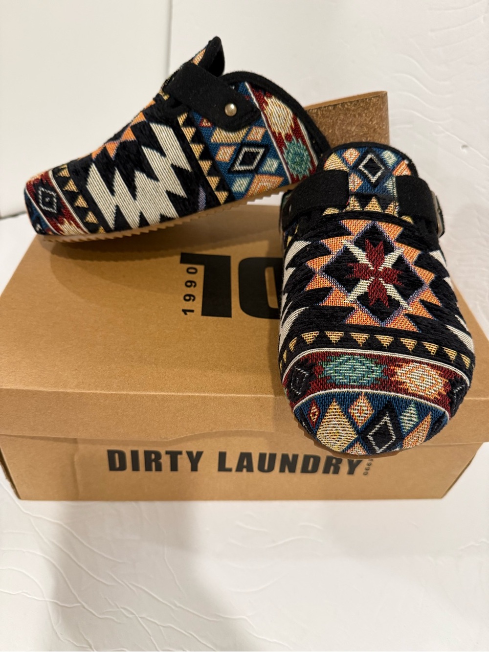 NEW‼️Dirty Laundry “Magnolias” Clog -8.5 Black - Picture 2 of 11
